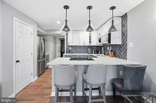 1712 Corcoran St NW, Washington, DC 20009 - Photo 9