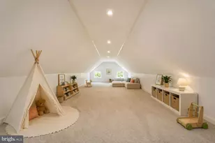 2025 Trumbull Terrace NW, Washington, DC 20011 - Photo 31