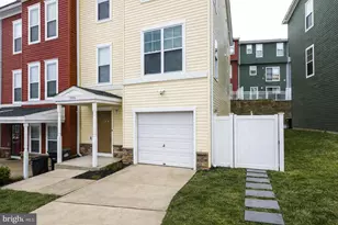 5016 Ivory Walters Ln SE, Washington, DC 20019 - Photo 3