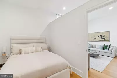 2516 Q Street NW #Q206, Washington, DC 20007 - Photo 11