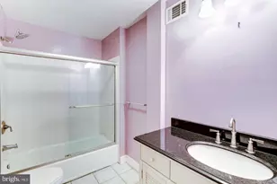 2527 Waterside Dr NW, Washington, DC 20008 - Photo 17