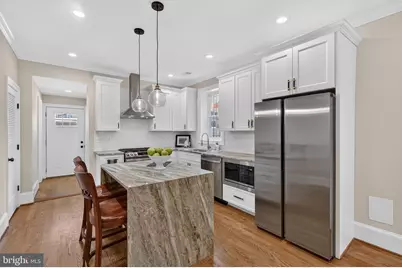 915 Hamilton Street NW, Washington, DC 20011 - Photo 5