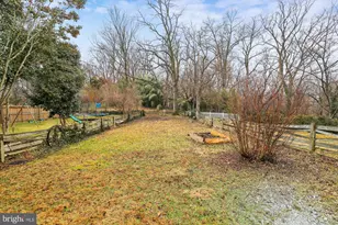 5100 Sherier Pl NW, Washington, DC 20016 - Photo 33