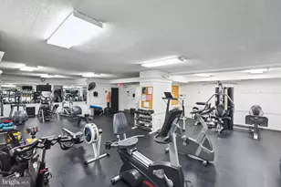 3001 Veazey Terrace NW, Washington, DC 20008 - Photo 19