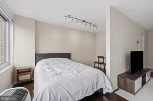 1330 New Hampshire Ave NW, Washington, DC 20036 - Photo 11