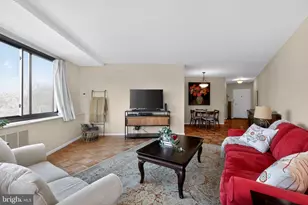 4200 Cathedral Ave NW, Washington, DC 20016 - Photo 9