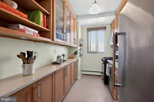 4200 Cathedral Ave NW, Washington, DC 20016 - Photo 17