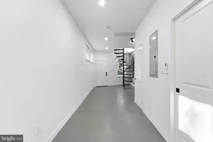 718 Rhode Island Ave NW, Washington, DC 20001 - Photo 21