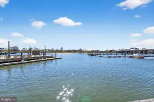 525 Water Street SW, Washington, DC 20024 - Photo 21