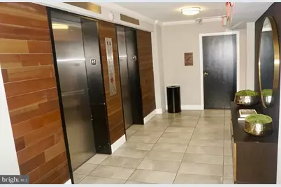 2030 NW F Street NW #211, Washington, DC 20006 - Photo 5