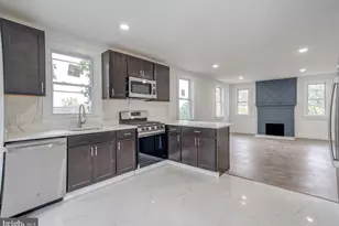 1227 44th Pl SE, Washington, DC 20019 - Photo 3