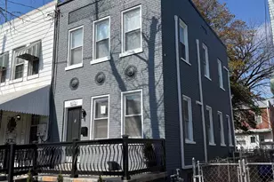 613 Roxboro Pl NW, Washington, DC 20011 - Photo 3