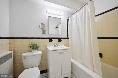 2500 Q Street NW #430, Washington, DC 20007 - Photo 17