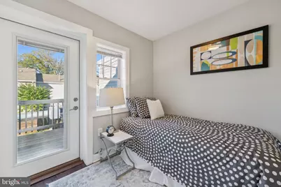 2004 E Street NE, Washington, DC 20002 - Photo 17