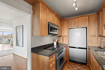 3900 Watson Place NW #A- 8E, Washington, DC 20016 - Photo 11