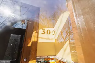 1305 Fairmont St NW, Washington, DC 20009 - Photo 5