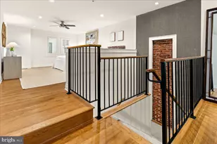 1109 M St NW, Washington, DC 20005 - Photo 23