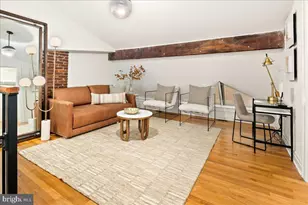 1109 M St NW, Washington, DC 20005 - Photo 29