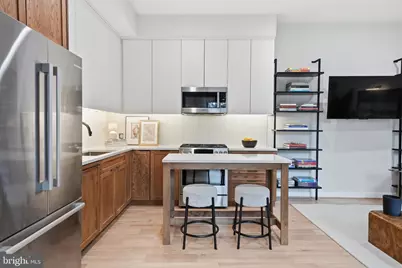 2525 Pennsylvania Avenue NW #301, Washington, DC 20037 - Photo 11