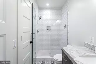 2465 18th St NW, Washington, DC 20009 - Photo 15