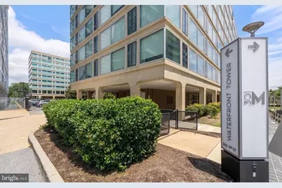 1101 3rd Street SW #114, Washington, DC 20024 - Photo 29