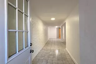 1302 Fairmont St NW, Washington, DC 20009 - Photo 17