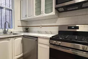 1302 Fairmont St NW, Washington, DC 20009 - Photo 7