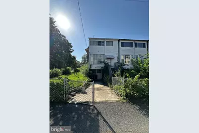 1122 Holbrook Street NE, Washington, DC 20002 - Photo 25