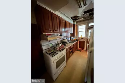 1122 Holbrook Street NE, Washington, DC 20002 - Photo 9