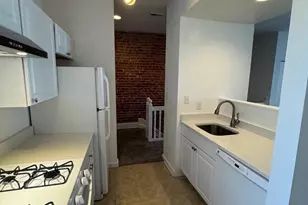 526 8th St NE, Washington, DC 20002 - Photo 7