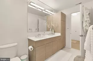 1761 P St NW, Washington, DC 20036 - Photo 15