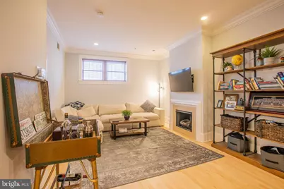 1520 O Street NW #T8, Washington, DC 20005 - Photo 9