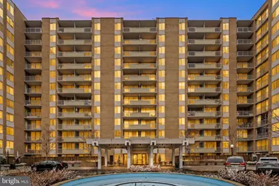 3001 Veazey Terrace NW #703, Washington, DC 20008 - Photo 1