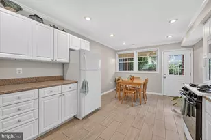 2261 12th St NW, Washington, DC 20009 - Photo 11