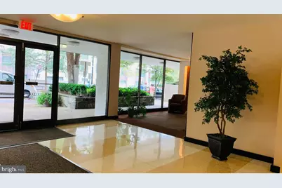 522 21st Street NW #213, Washington, DC 20006 - Photo 3