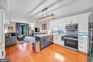 437 New York Ave NW, Washington, DC 20001 - Photo 1