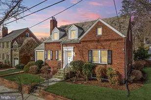 3918 17th Pl NE, Washington, DC 20018 - Photo 3