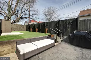 708 I St SE, Washington, DC 20003 - Photo 41