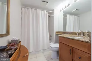 1275 25th St NW, Washington, DC 20037 - Photo 23