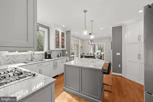 5120 Warren Pl NW, Washington, DC 20016 - Photo 9