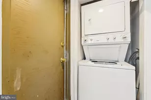 226 Rhode Island Ave NW, Washington, DC 20001 - Photo 39