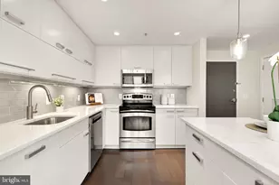 1010 Massachusetts Ave NW, Washington, DC 20001 - Photo 7