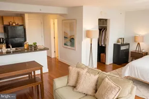 800 4th St SW, Washington, DC 20024 - Photo 3