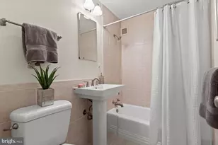 4000 Tunlaw Rd NW, Washington, DC 20007 - Photo 27