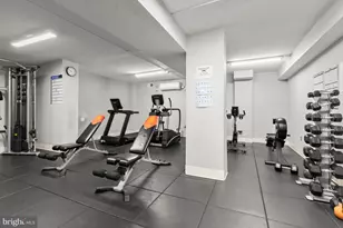 4000 Tunlaw Rd NW, Washington, DC 20007 - Photo 35