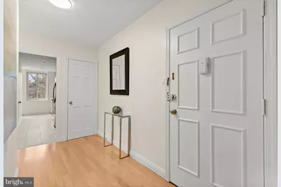 4000 Tunlaw Road NW #1007, Washington, DC 20007 - Photo 3