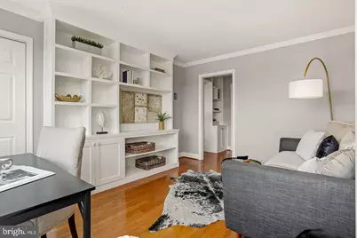 1330 New Hampshire Avenue NW #1014, Washington, DC 20036 - Photo 9