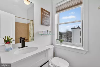 1240 4th Street NW #300, Washington, DC 20001 - Photo 17