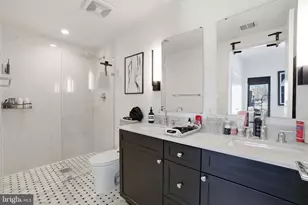 2642 39th St NW, Washington, DC 20007 - Photo 19