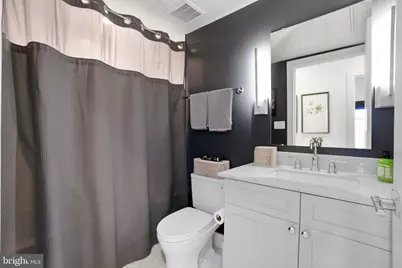 2642 39th Street NW #6, Washington, DC 20007 - Photo 17